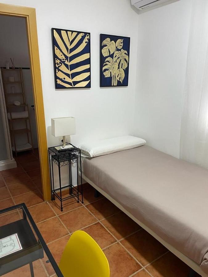 Convento Hermana Esther Alosno エクステリア 写真